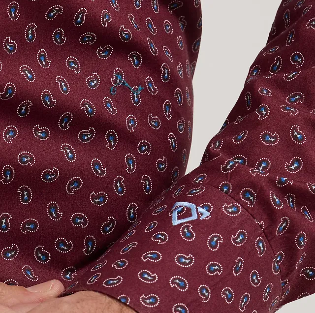 112357673- Wrangler men's Cody Johnson Button LS- Burgundy Flower