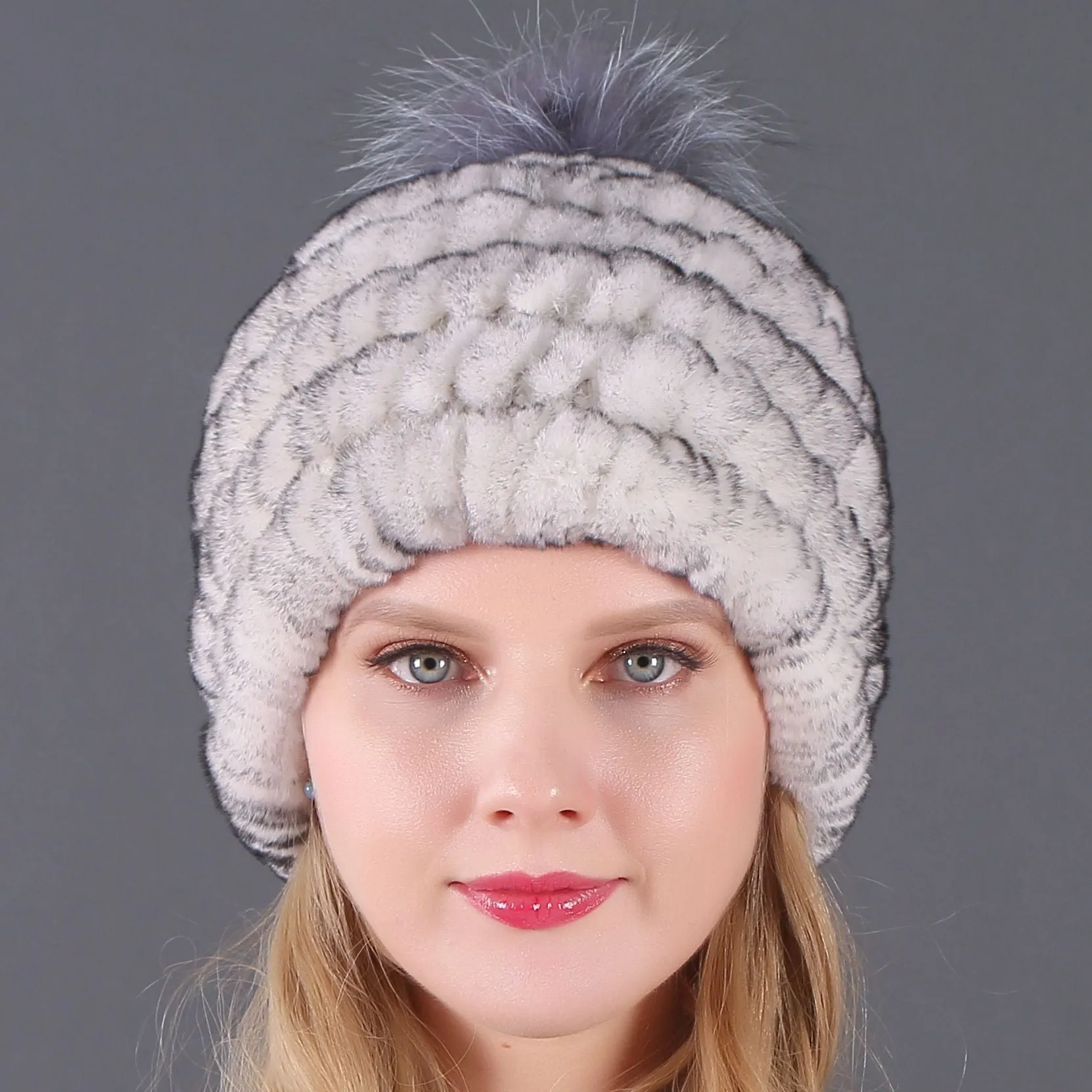 Autumn and winter ladies fur hat Rex rabbit fur warm fox fur ball cap ball cap
