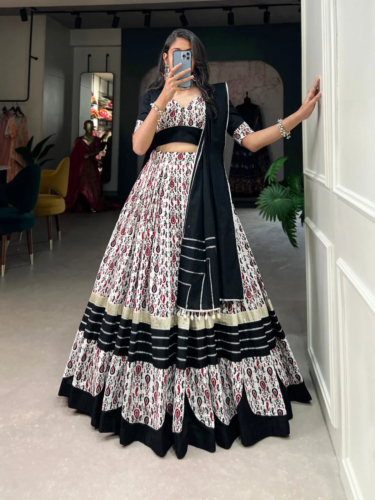 White Cotton Chaniya Choli Set for Bewitching Navratri Celebrations