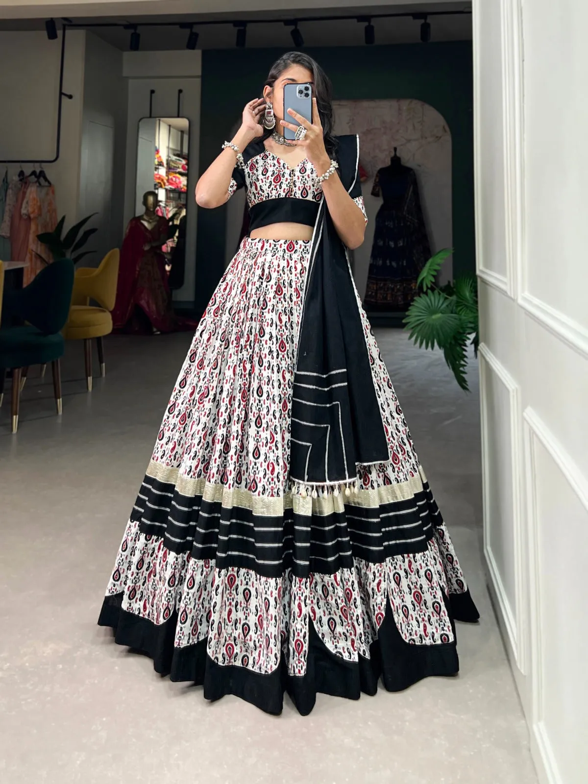 White Cotton Chaniya Choli Set for Bewitching Navratri Celebrations